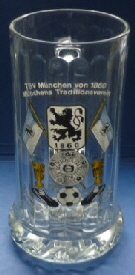 0.5 Glaskrug Tradition, groe Schrift, geriffeltes Gls ohne Unterschriften