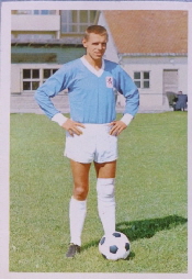 1966-67 Bergmann Bundeslig Europapokal Weltmeisterschaften F. KonietzkaJPG (4)