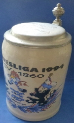 1994 1l Krug mit Deckel 1. Bundsliga mit Gavur (1)