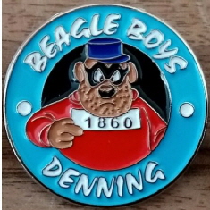 Pin Beagle Boys Denning rund